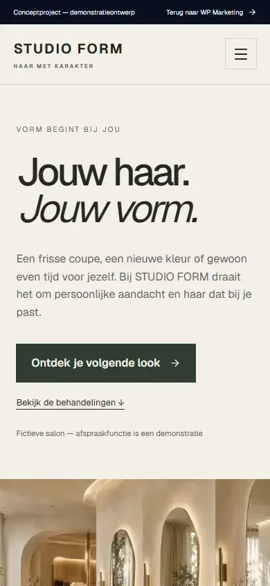 Mobiele weergave van de STUDIO FORM demonstratiewebsite